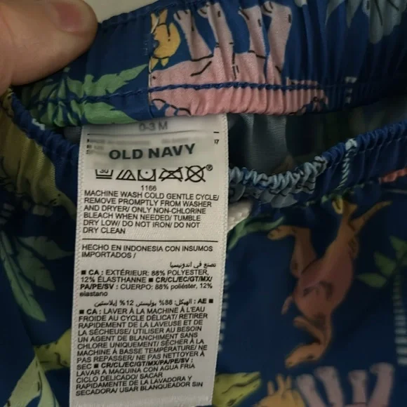 OLD NAVY Baby Boy Swim Set of 2 NWT 0-3mo - Picture 4 of 6